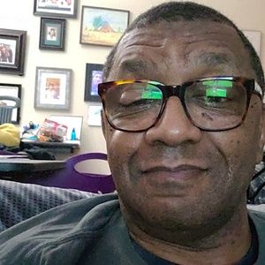 Meet your Posher, Howard